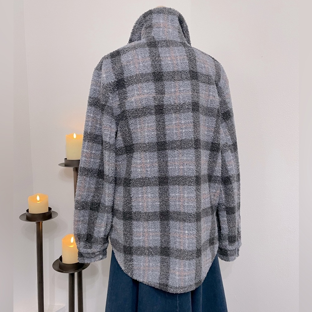 Abercrombie & Fitch Oversized Shirt Jacket Super Soft Plaid Boucle Teddy Fleece - Picture 2 of 4